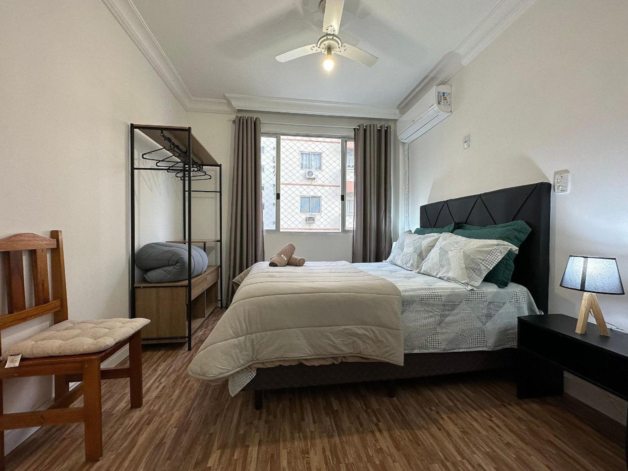 Po04- 1 Quarto Ao Lado Shop. Atlantico C/ Garagem Balneário Camboriú 外观 照片